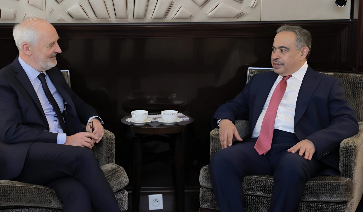 Minister of Finance Meets Chairman of BNP Paribas and Managing Partner of Rothschild